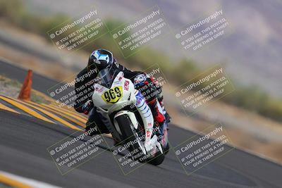 media/Sep-11-2022-SoCal Trackdays (Sun) [[81b7e951af]]/Turn 14 (1130am)/